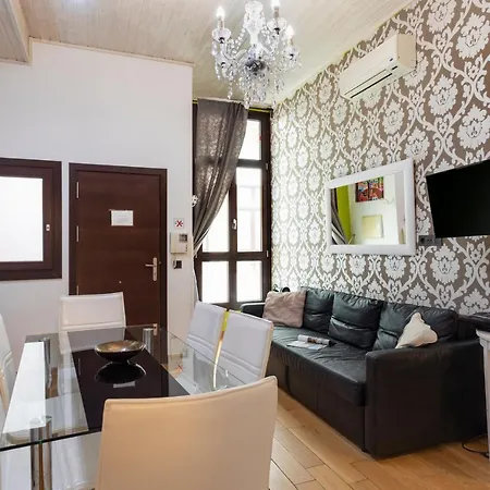 Carreteria Pool Apartamentosmalagamanagement