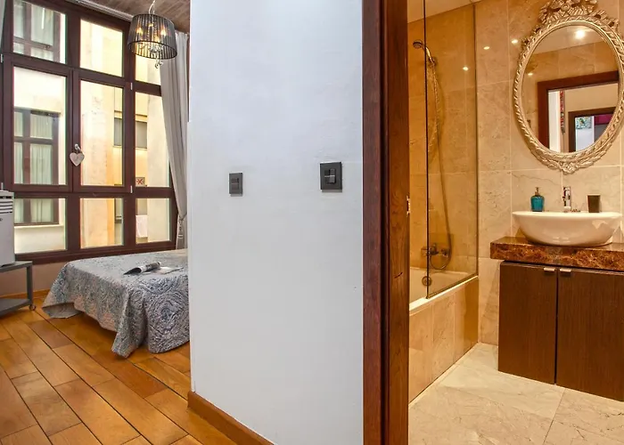 Carreteria Pool Apartamentosmalagamanagement Apartment