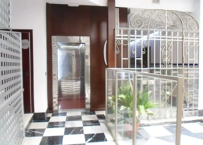 Carreteria Pool Apartamentosmalagamanagement *